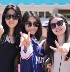SHI students on field trip